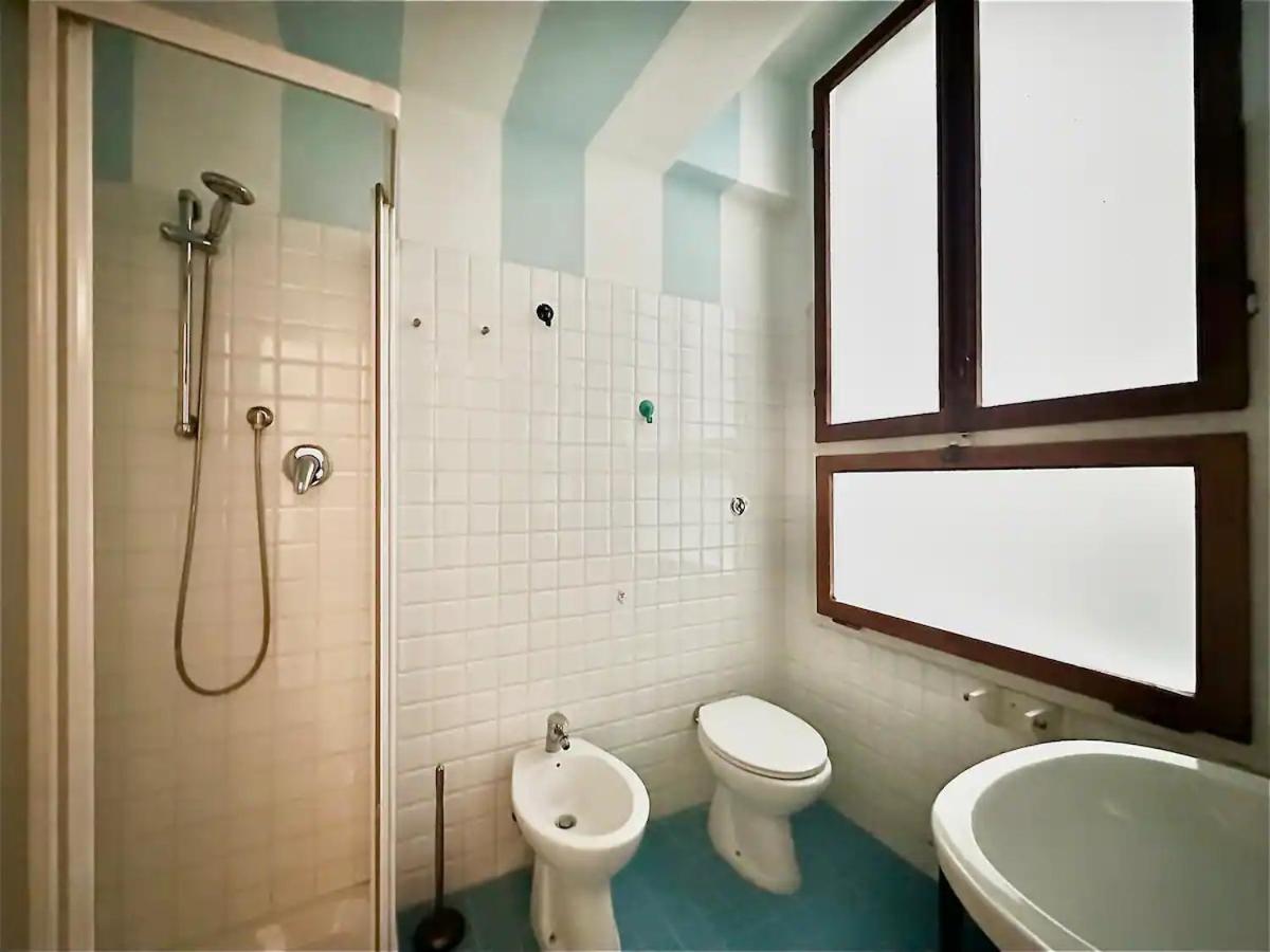 Raffaelli Rooms Travel Florence Close San Frediano Εξωτερικό φωτογραφία