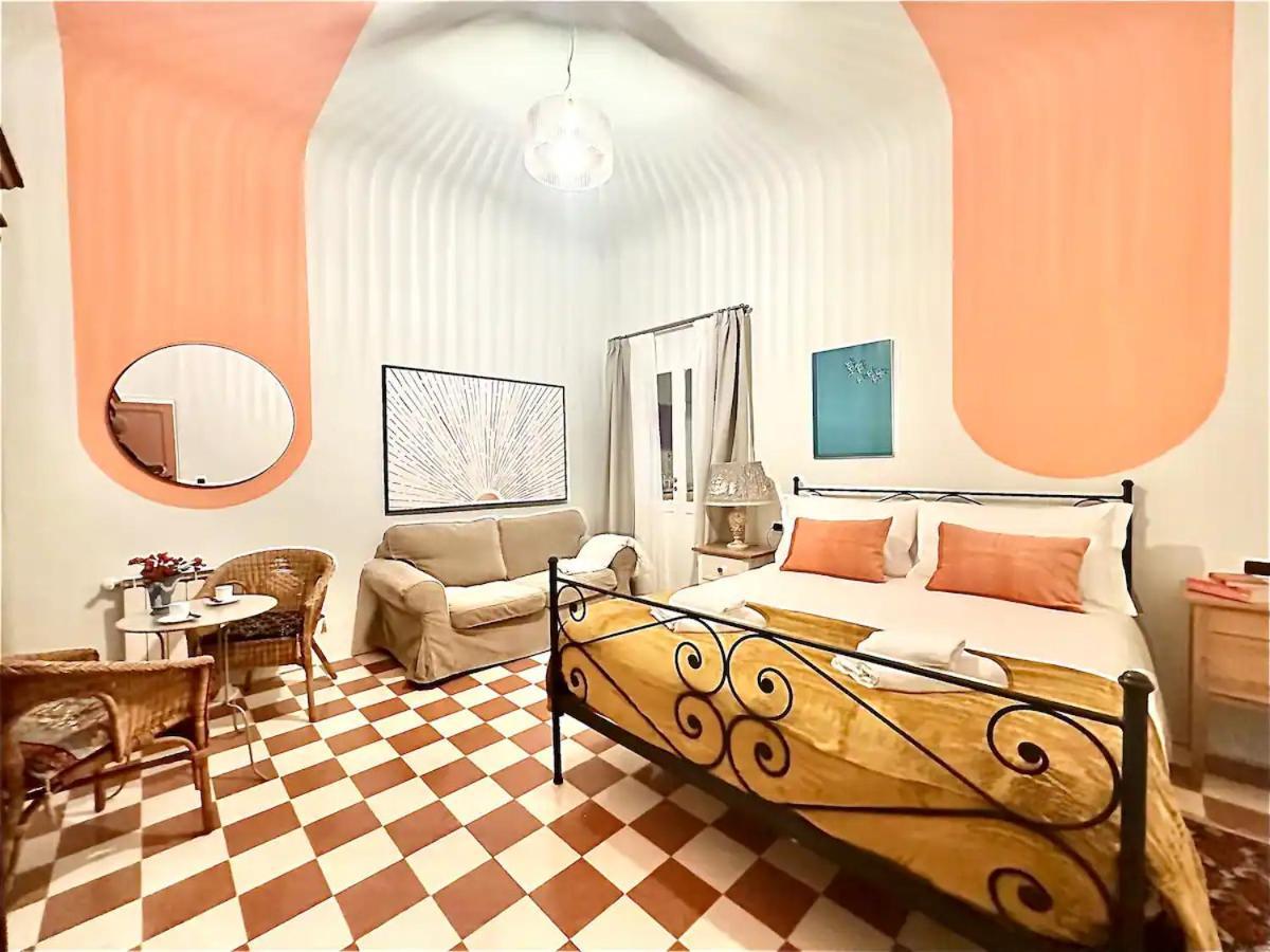 Raffaelli Rooms Travel Florence Close San Frediano Εξωτερικό φωτογραφία