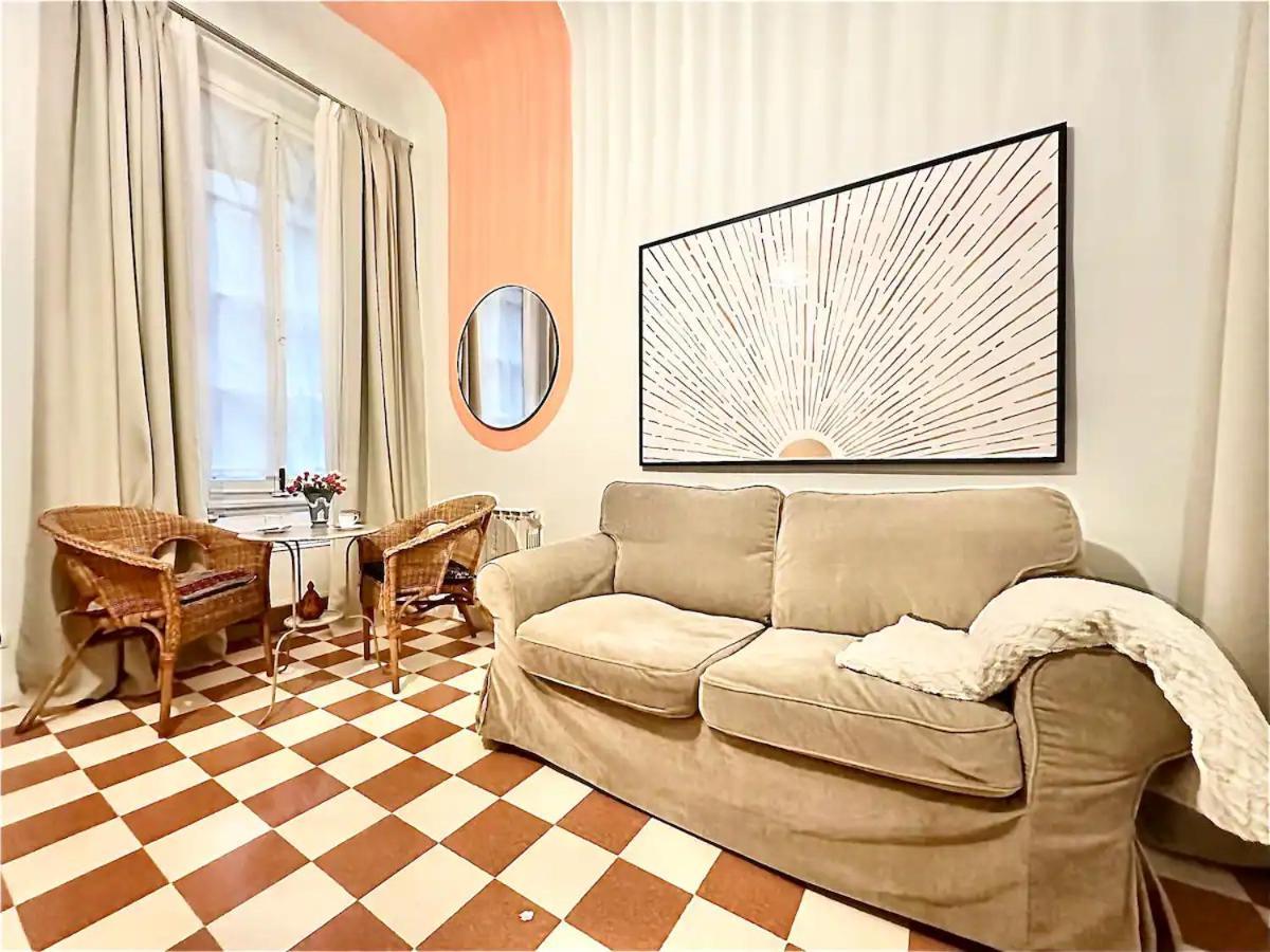 Raffaelli Rooms Travel Florence Close San Frediano Εξωτερικό φωτογραφία